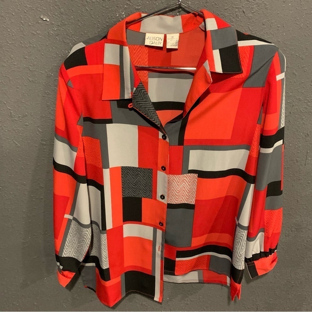Women’s Allison Daley Vintage Button Down Shirt